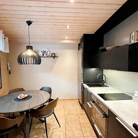 Levin Otava 8 By Interhome * レヴィ